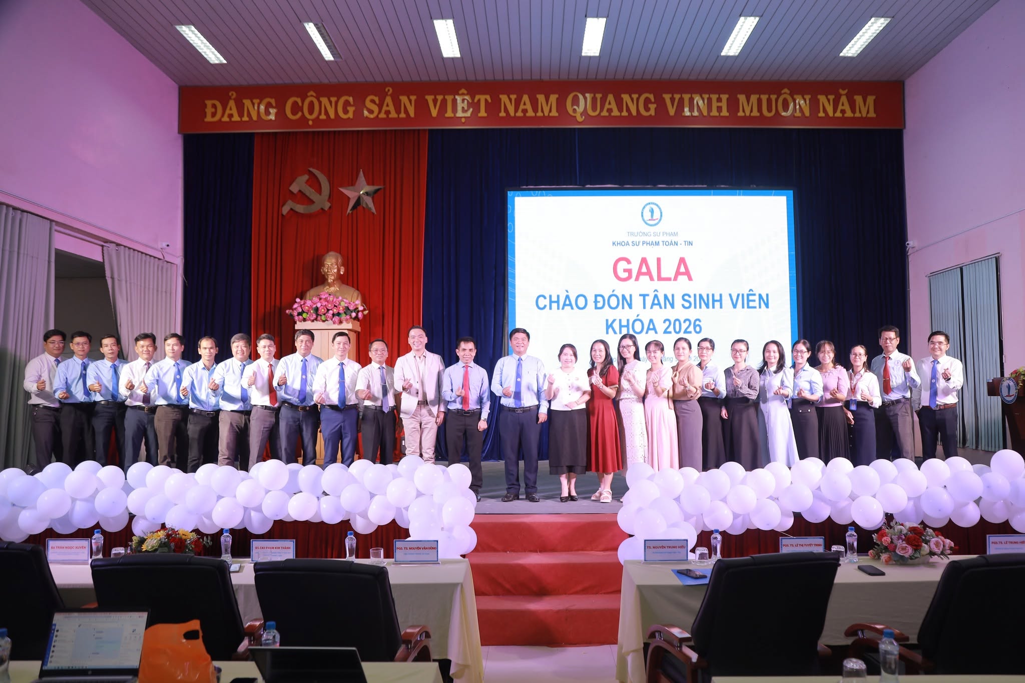 10 gala sv2026